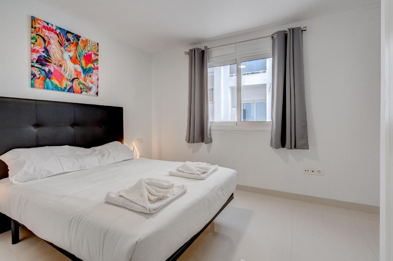 Coastal Escape Apartment Playa de San Juan  Exterior photo